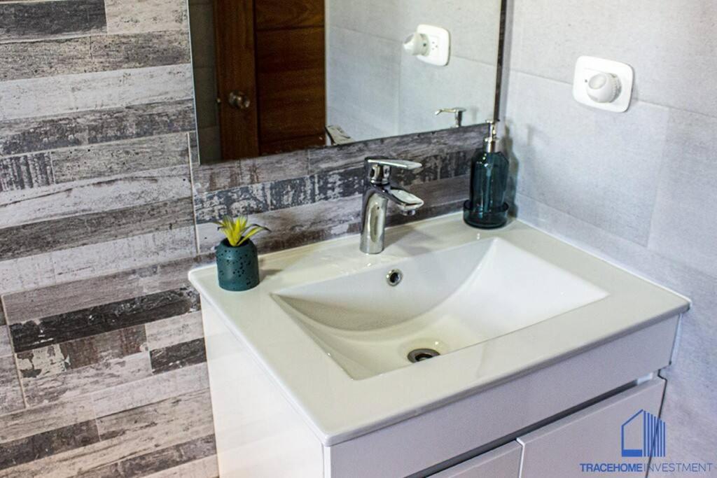 5 Star Villa Minutes From Airport And Beaches Sosúa Zewnętrze zdjęcie